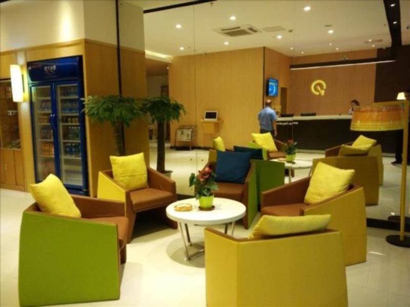 7Days Inn Yunfu Luoding Central Exterior foto
